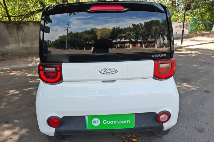 Used Chery QQ Ice Cream 2022 170km Sundae Phosphate Lithium-Ion Rear