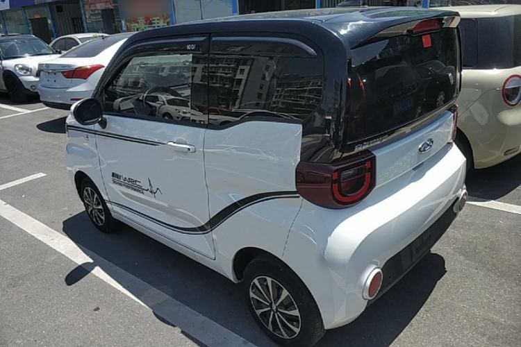 Used Chery QQ Ice Cream 2022 170km Sundae Phosphate Lithium-Ion Rear Left 45 Deg