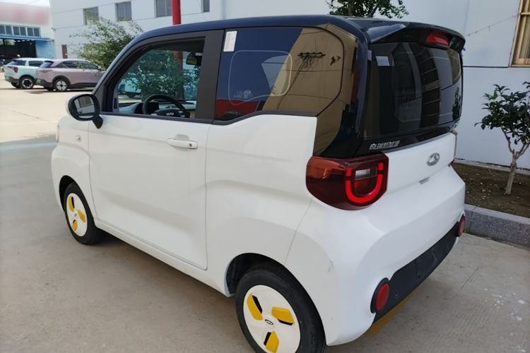 Used Chery QQ Ice Cream 2022 170km Sundae Phosphate Lithium-Ion Rear Left 45 Deg