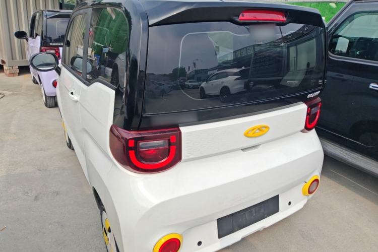 Used Chery QQ Ice Cream 2022 170km Sundae Phosphate Lithium-Ion Rear Left 45 Deg
