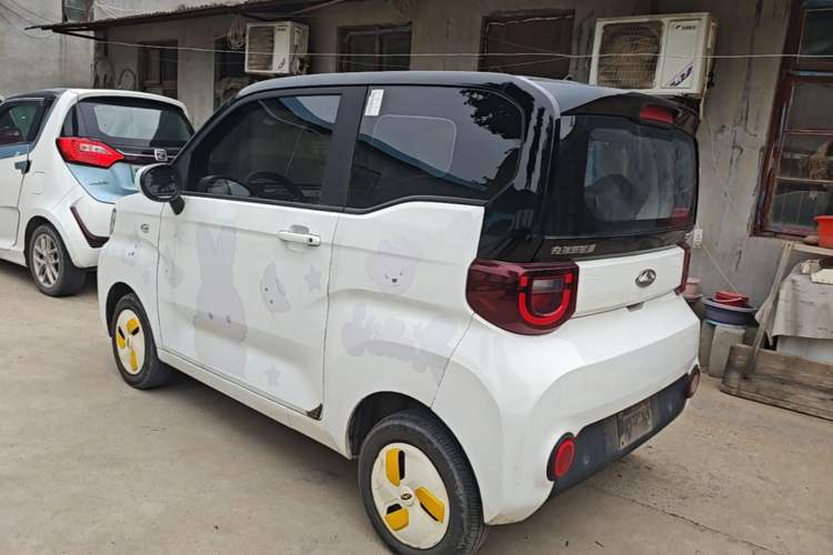 Used Chery QQ Ice Cream 2022 120km Conical Shape Lithium Iron Phosphate Rear Left 45 Deg