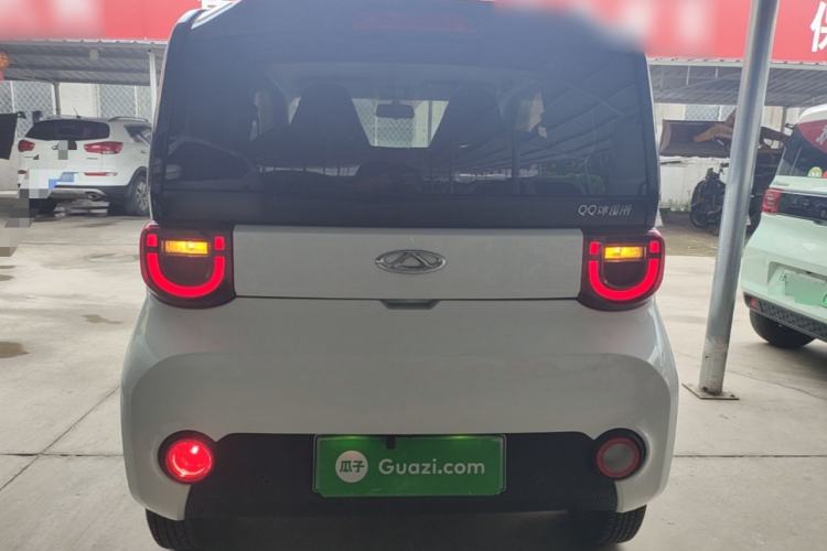 Used Chery QQ Ice Cream 2022 170km Sundae Phosphate Lithium-Ion Rear