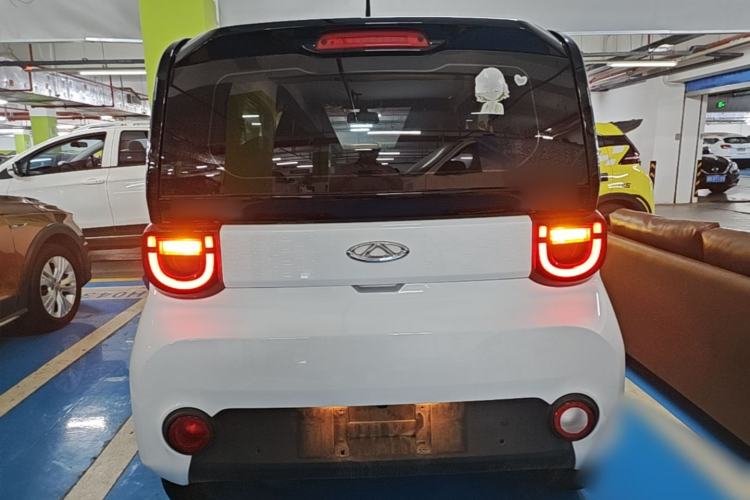 Used Chery QQ Ice Cream 2022 170km Sundae Phosphate Lithium-Ion Rear