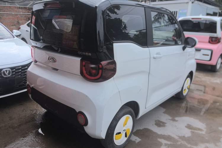 Used Chery QQ Ice Cream 2022 170km Sundae Phosphate Lithium-Ion Rear Right 45 Deg