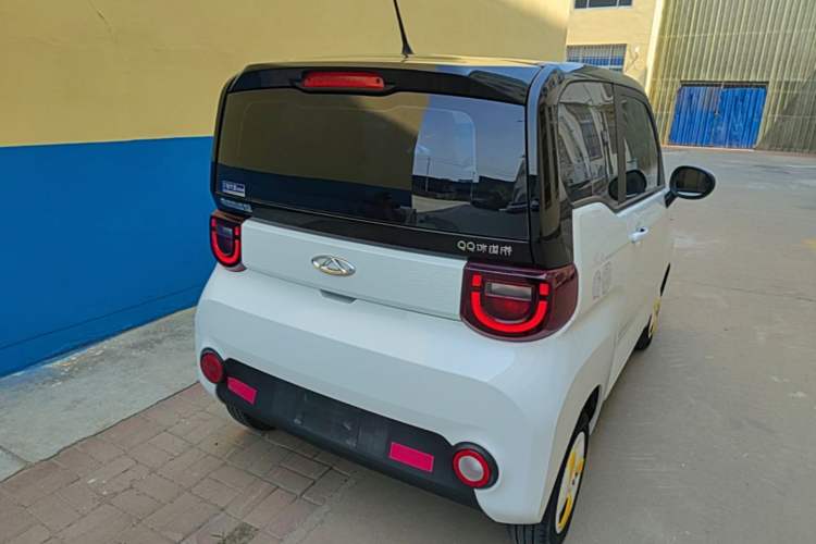 Used Chery QQ Ice Cream 2022 120km Milkshake Phosphate Lithium-Iron Rear Right 45 Deg