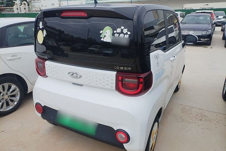 Used Chery QQ Ice Cream 2022 120km Conical Shape Lithium Iron Phosphate Rear Right 45 Deg