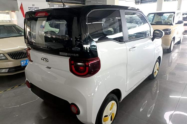 Used Chery QQ Ice Cream 2022 170km Sundae Phosphate Lithium-Ion Rear Right 45 Deg