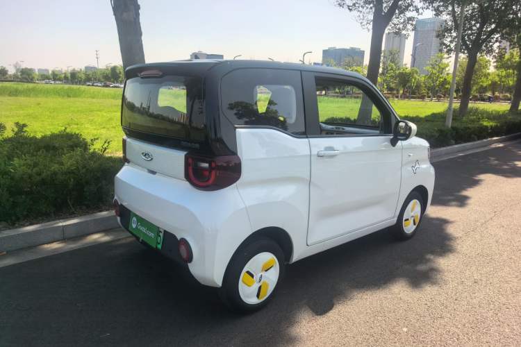 Used Chery QQ Ice Cream 2022 170km Sundae Phosphate Lithium-Ion Rear Right 45 Deg