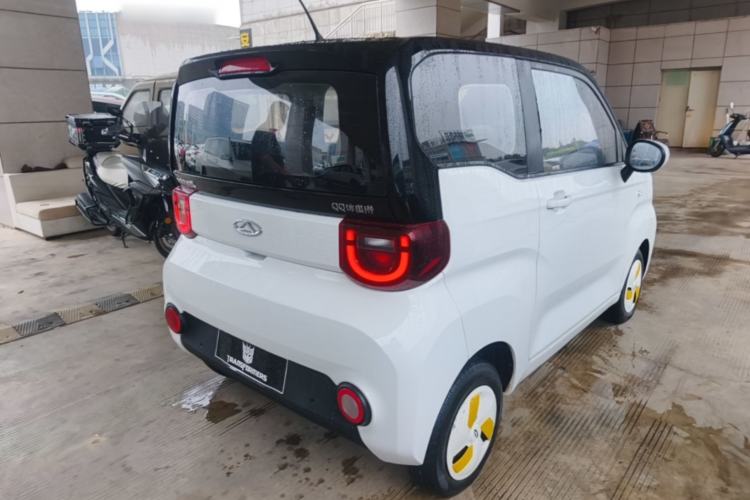 Used Chery QQ Ice Cream 2022 170km Sundae Phosphate Lithium-Ion Rear Right 45 Deg
