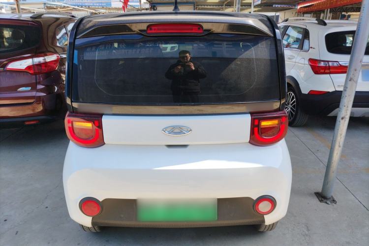 Used Chery QQ Ice Cream 2022 170km Sundae Phosphate Lithium-Ion Rear