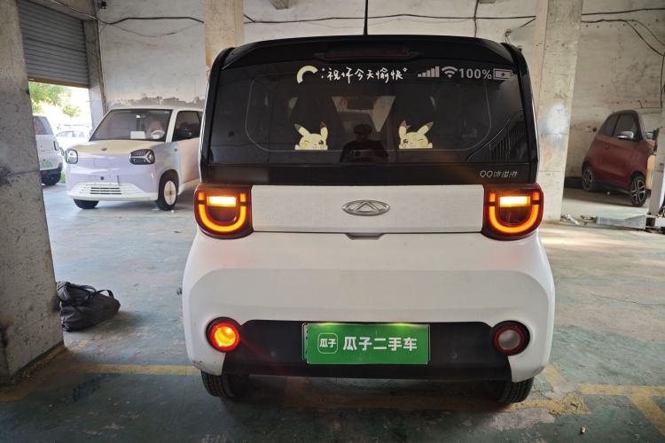 Used Chery QQ Ice Cream 2022 170km Sundae Phosphate Lithium-Ion Rear