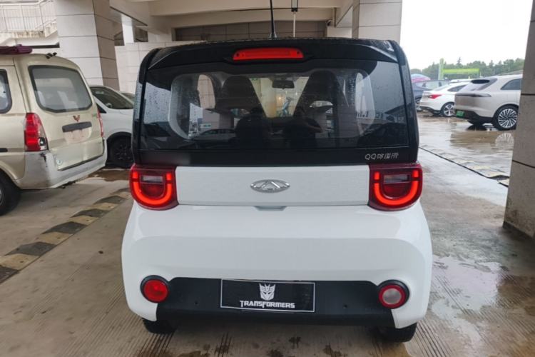 Used Chery QQ Ice Cream 2022 170km Sundae Phosphate Lithium-Ion Rear