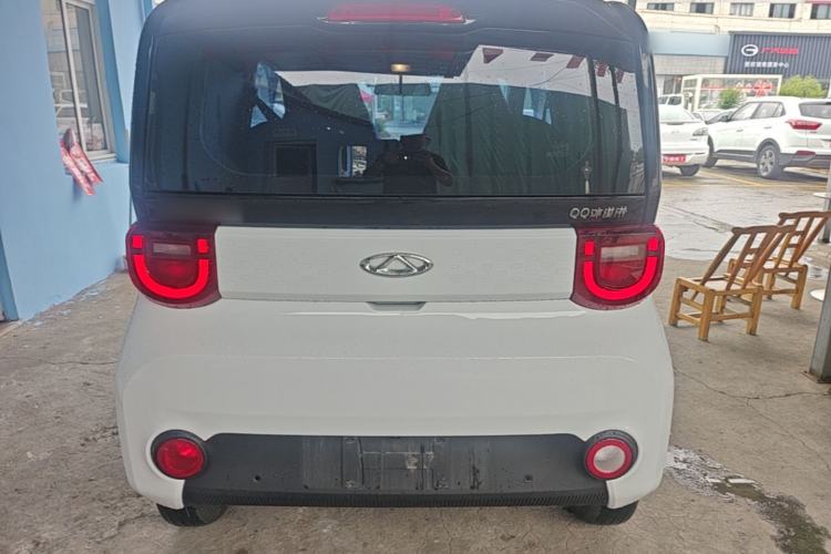 Used Chery QQ Ice Cream 2022 170km Sundae Phosphate Lithium-Ion Rear