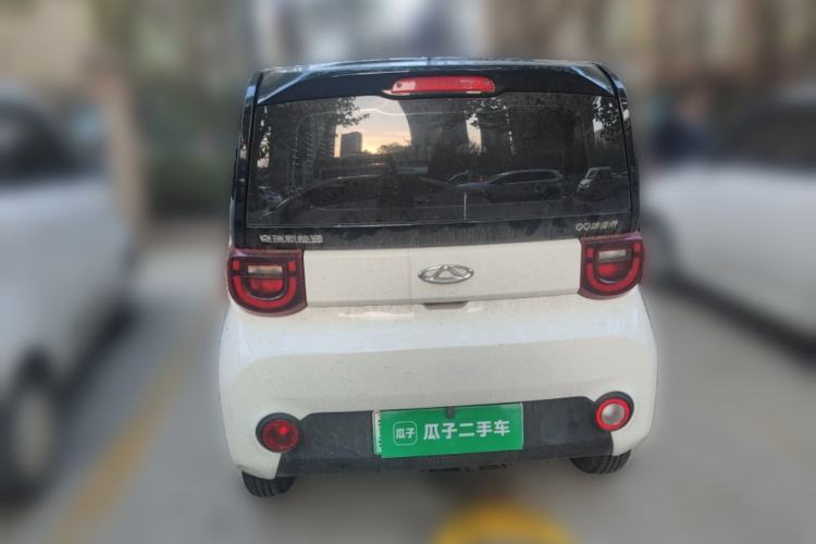 Used Chery QQ Ice Cream 2022 120km Milkshake Phosphate Lithium-Iron Rear