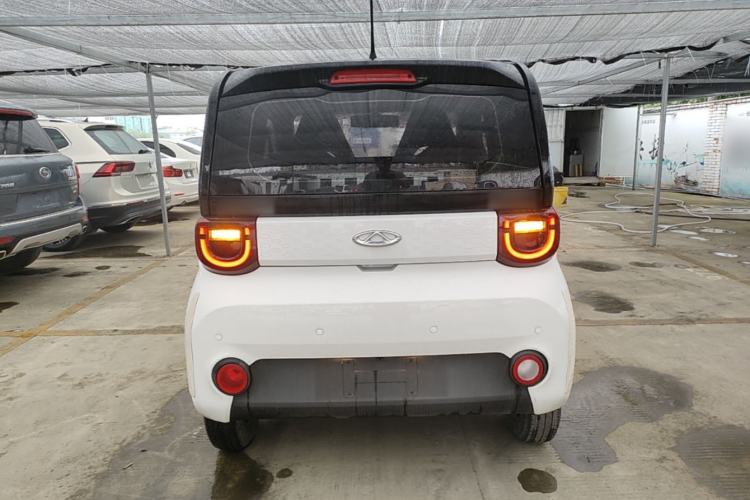Used Chery QQ Ice Cream 2022 120km Milkshake Phosphate Lithium-Iron Rear