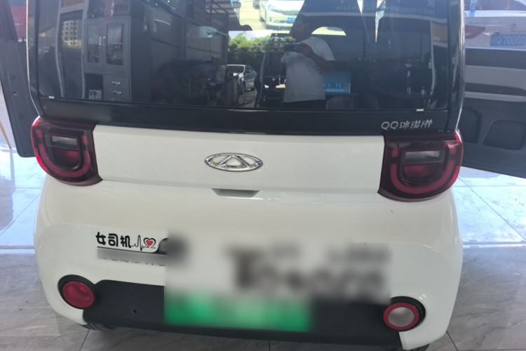 Used Chery QQ Ice Cream 2022 170km Sundae Phosphate Lithium-Ion Rear