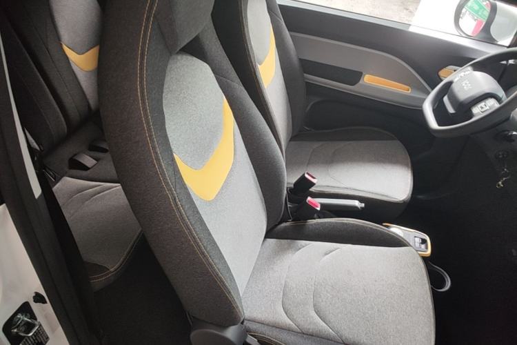 Used Chery QQ Ice Cream 2022 170km Sundae Ternary Lithium Right Front Seat