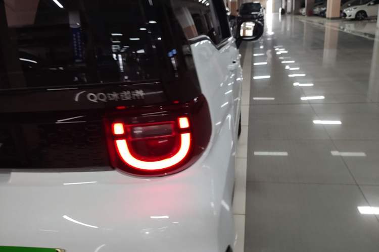 Used Chery QQ Ice Cream 2022 170km Sundae Phosphate Lithium-Ion Right Rear Taillight
