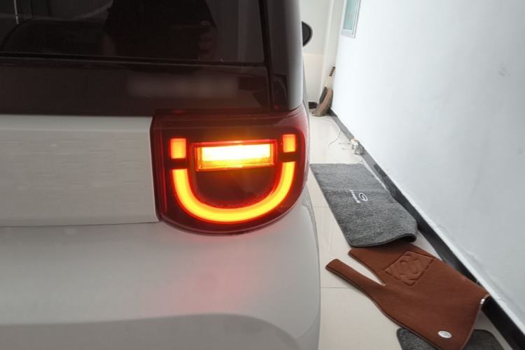 Used Chery QQ Ice Cream 2022 170km Sundae Phosphate Lithium-Ion Right Rear Taillight