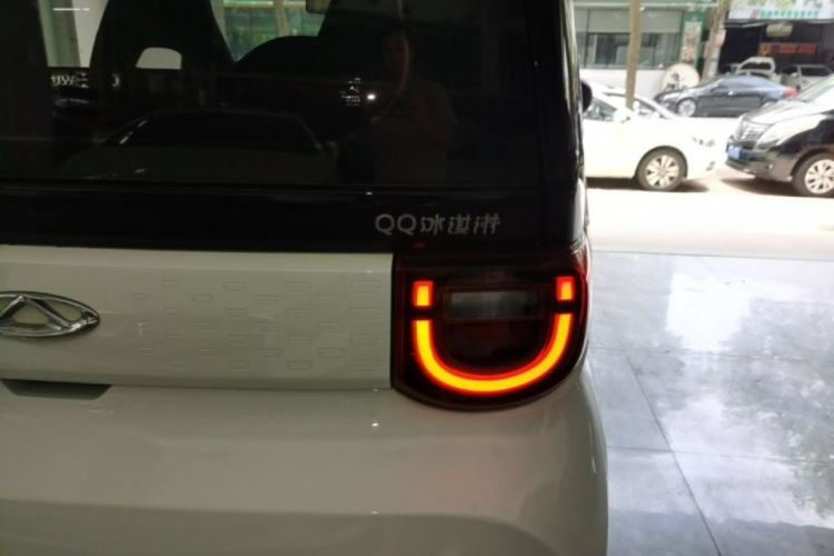 Used Chery QQ Ice Cream 2022 120km Conical Shape Lithium Iron Phosphate Right Rear Taillight