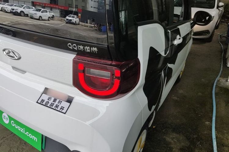 Used Chery QQ Ice Cream 2022 170km Sundae Phosphate Lithium-Ion Right Rear Taillight