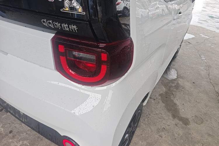 Used Chery QQ Ice Cream 2022 170km Sundae Phosphate Lithium-Ion Right Rear Taillight