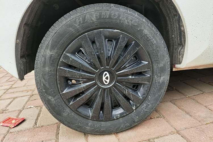 Used Chery QQ Ice Cream 2022 170km Sundae Phosphate Lithium-Ion Right Rear Wheel Hub