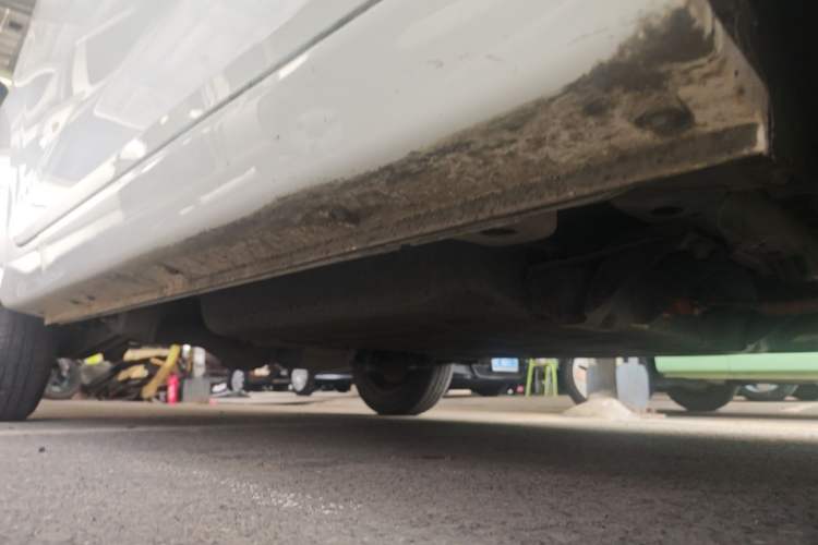 Used Chery QQ Ice Cream 2022 Pudding Model Right Side Sill