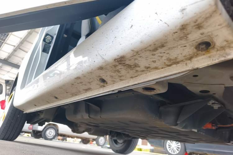 Used Chery QQ Ice Cream 2022 170km Sundae Phosphate Lithium-Ion Right Side Sill