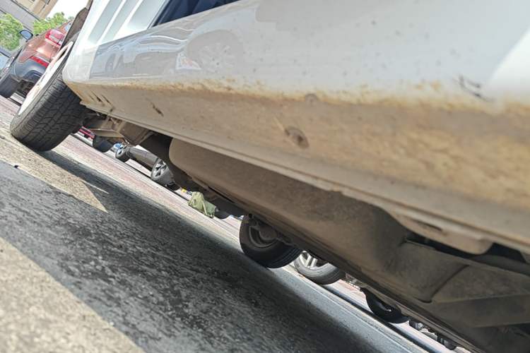 Used Chery QQ Ice Cream 2022 Pudding Model Right Side Sill