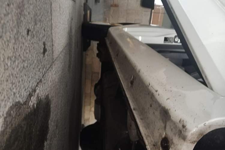 Used Chery QQ Ice Cream 2022 170km Sundae Phosphate Lithium-Ion Right Side Sill