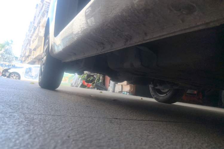 Used Chery QQ Ice Cream 2022 170km Sundae Phosphate Lithium-Ion Right Side Sill