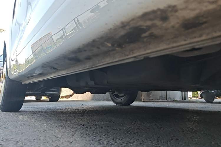 Used Chery QQ Ice Cream 2022 170km Sundae Phosphate Lithium-Ion Right Side Sill