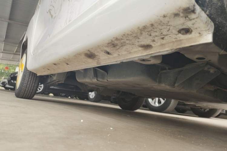 Used Chery QQ Ice Cream 2022 170km Sundae Phosphate Lithium-Ion Right Side Sill