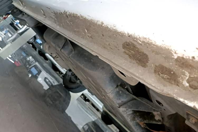 Used Chery QQ Ice Cream 2022 170km Sundae Phosphate Lithium-Ion Right Side Sill