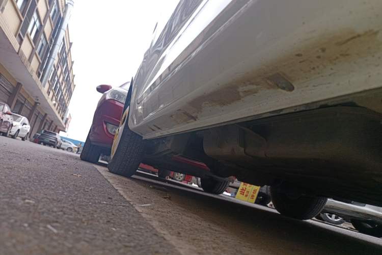 Used Chery QQ Ice Cream 2022 170km Sundae Phosphate Lithium-Ion Right Side Sill