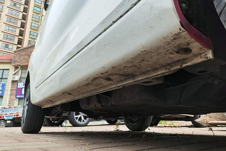Used Chery QQ Ice Cream 2022 170km Sundae Phosphate Lithium-Ion Right Side Sill
