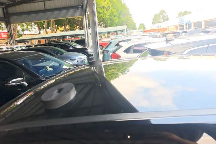 Used Chery QQ Ice Cream 2022 170km Sundae Phosphate Lithium-Ion Roof