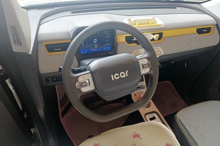 Used Chery QQ Ice Cream 2022 170km Sundae Phosphate Lithium-Ion Steering Wheel