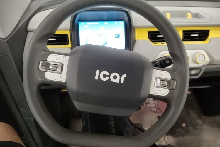 Used Chery QQ Ice Cream 2022 170km Sundae Phosphate Lithium-Ion Steering Wheel