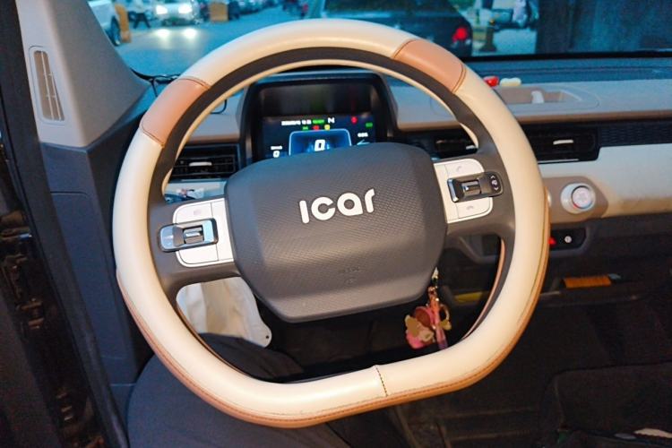 Used Chery QQ Ice Cream 2022 170km Sundae Phosphate Lithium-Ion Steering Wheel