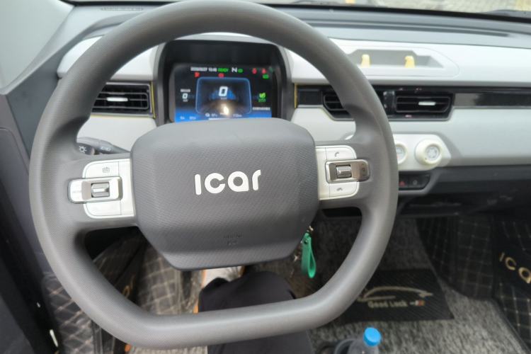 Used Chery QQ Ice Cream 2022 170km Sundae Phosphate Lithium-Ion Steering Wheel