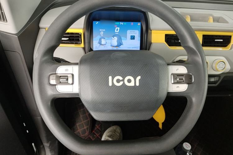 Used Chery QQ Ice Cream 2022 170km Sundae Phosphate Lithium-Ion Steering Wheel