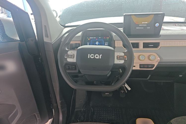 Used Chery QQ Ice Cream 2022 170km Sundae Phosphate Lithium-Ion Steering Wheel