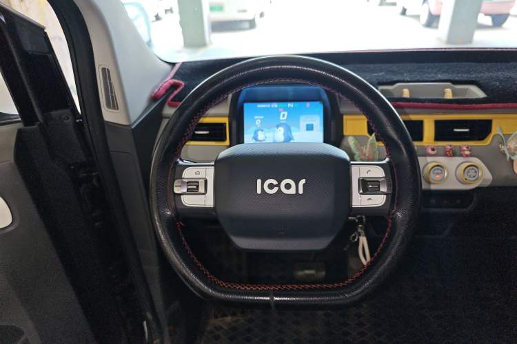 Used Chery QQ Ice Cream 2022 170km Sundae Phosphate Lithium-Ion Steering Wheel