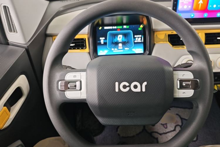 Used Chery QQ Ice Cream 2022 170km Sundae Phosphate Lithium-Ion Steering Wheel