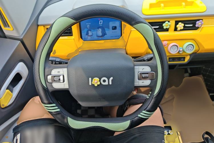 Used Chery QQ Ice Cream 2022 170km Sundae Phosphate Lithium-Ion Steering Wheel