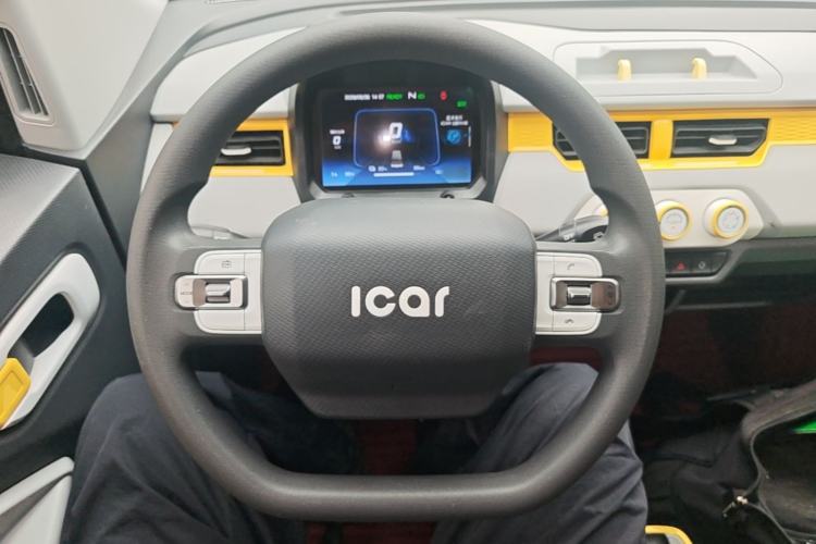 Used Chery QQ Ice Cream 2022 120km Conical Shape Lithium Iron Phosphate Steering Wheel