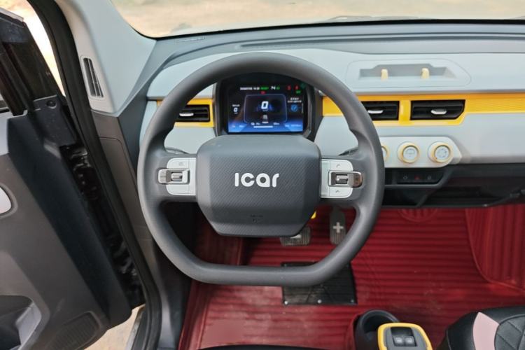 Used Chery QQ Ice Cream 2022 120km Conical Shape Lithium Iron Phosphate Steering Wheel