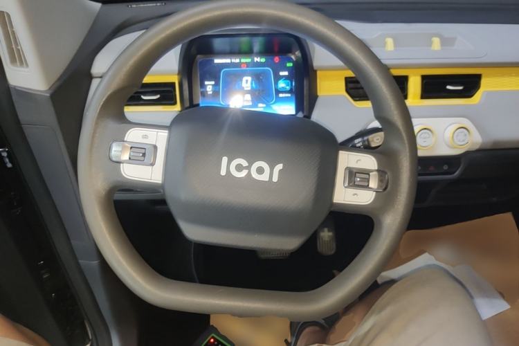 Used Chery QQ Ice Cream 2022 170km Sundae Ternary Lithium Steering Wheel